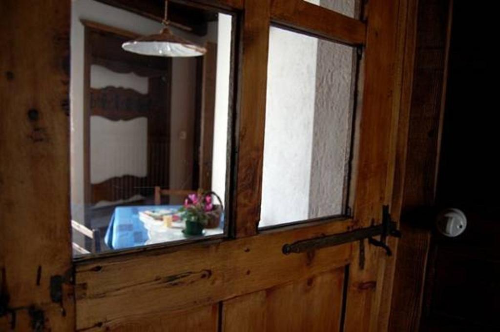La Peiro Douco Guest House Roure Turin ห้อง รูปภาพ