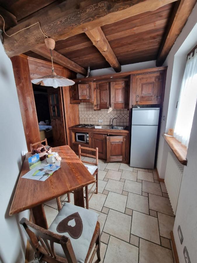 La Peiro Douco Guest House Roure Turin ภายนอก รูปภาพ