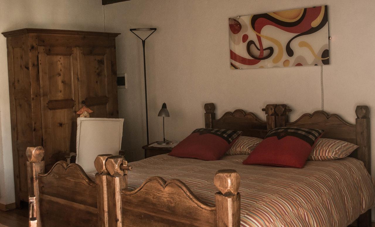 La Peiro Douco Guest House Roure Turin ภายนอก รูปภาพ